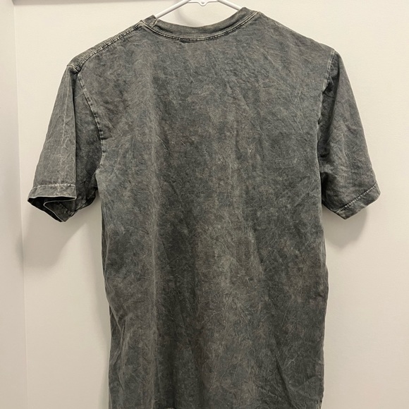 Lotus fashion graphic tee - Picture 2 of 4